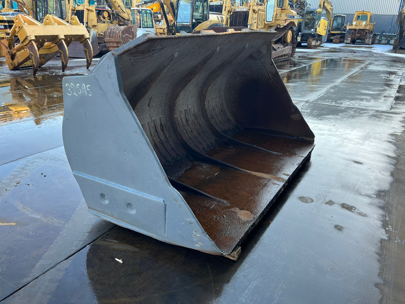 Caterpillar Bucket 950 - Balde: foto 3 Caterpillar Bucket 950 - Balde: foto 3