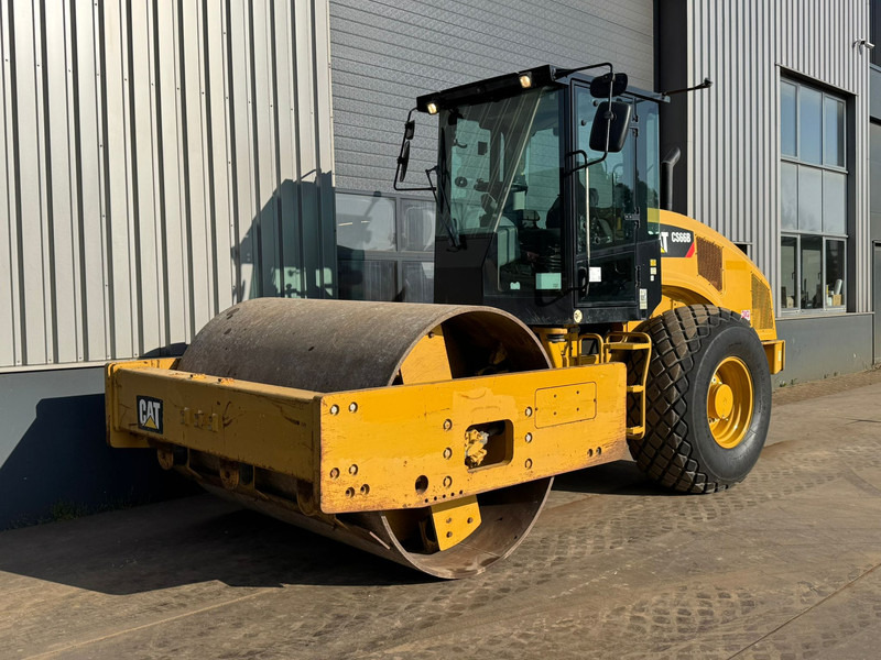Caterpillar CS66B - Rolo: foto 2 Caterpillar CS66B - Rolo: foto 2