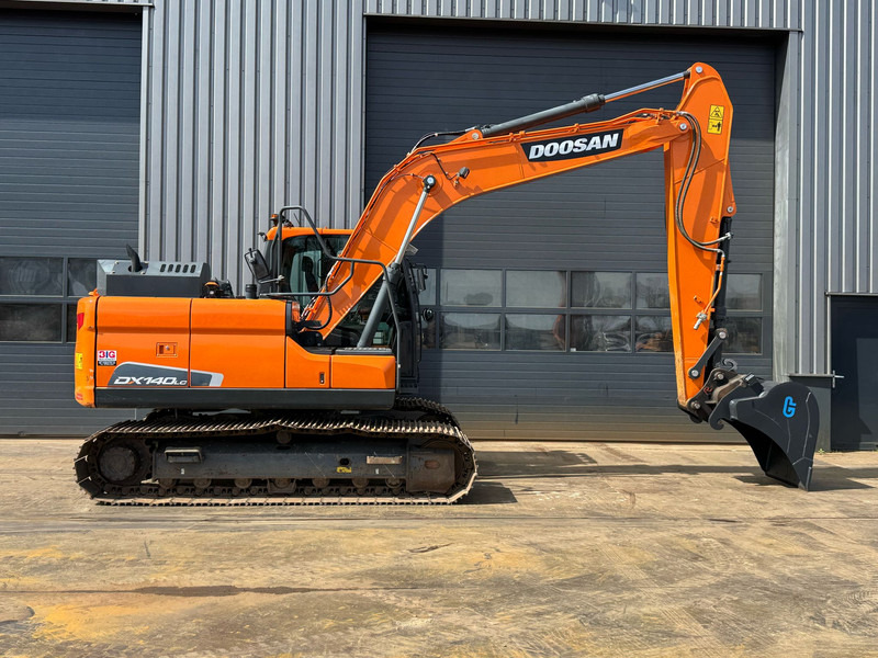 Doosan DX140LC-5 - CE / Verachtert CW30 - GP edge bucket - Escavadora de rastos: foto 4 Doosan DX140LC-5 - CE / Verachtert CW30 - GP edge bucket - Escavadora de rastos: foto 4