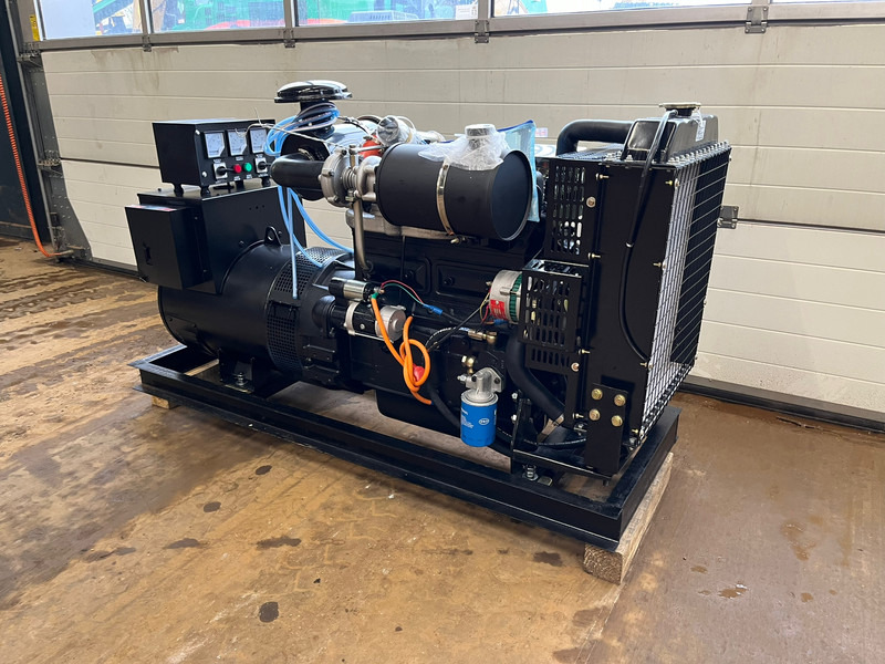 Giga power 62.5KVA Open set - LT-W50-GF - Gerador elétrico: foto 4 Giga power 62.5KVA Open set - LT-W50-GF - Gerador elétrico: foto 4
