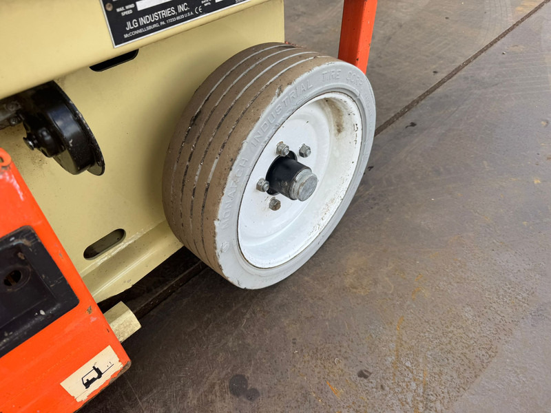 Leasing de JLG JLG 2033 Schaarhoogwerker JLG JLG 2033 Schaarhoogwerker: foto 10