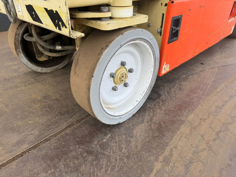 Leasing de JLG JLG 2033 Schaarhoogwerker JLG JLG 2033 Schaarhoogwerker: foto 9