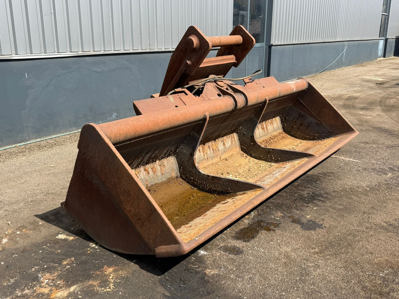 Lehnhoff Tilting Bucket ngt-3500 Lehnhoff HS40 - Balde: foto 1 Lehnhoff Tilting Bucket ngt-3500 Lehnhoff HS40 - Balde: foto 1