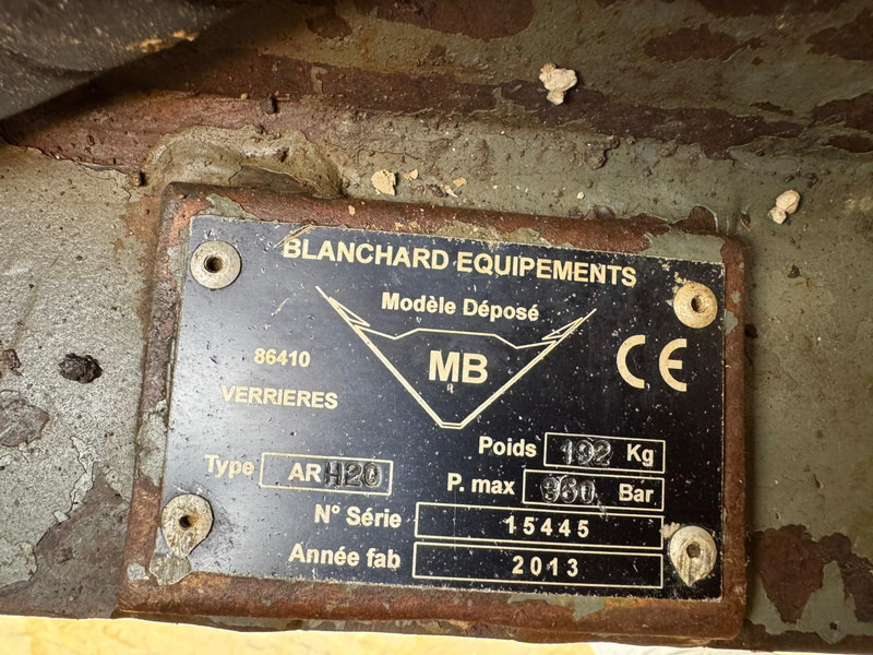 Escavadora de rastos Liebherr R920LC: foto 17 Escavadora de rastos Liebherr R920LC: foto 17