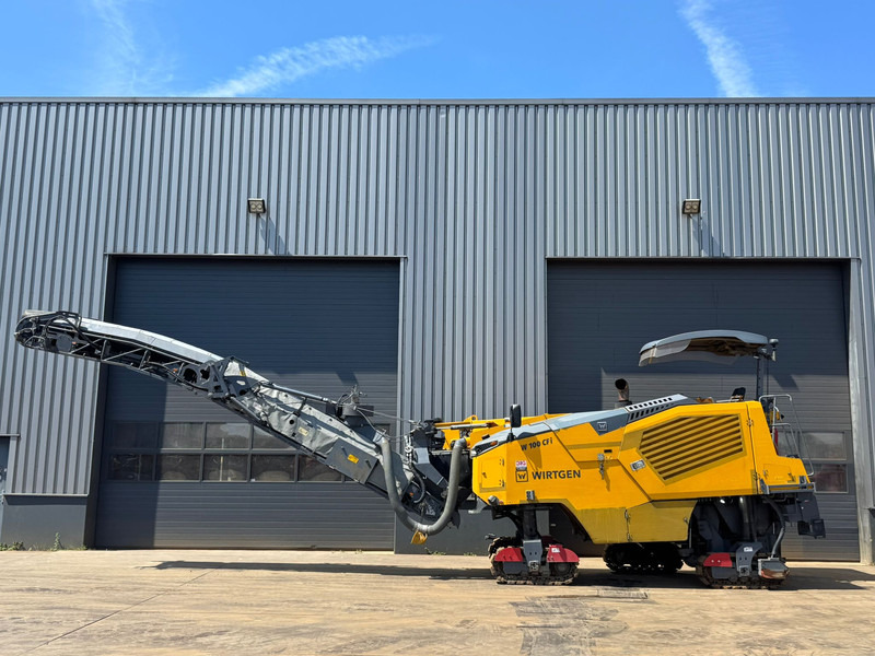Wirtgen W100CFI - Máquina de asfalto: foto 1 Wirtgen W100CFI - Máquina de asfalto: foto 1