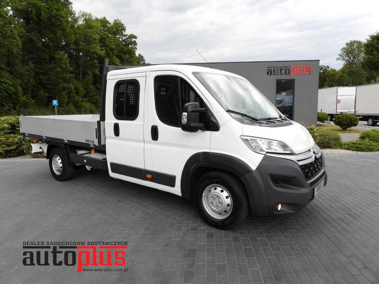 Citroën JUMPER PRITSCHE DOPPELKABINE DOKA 7 SITZE - Carrinha de caixa aberta, Carrinha cabine dupla: foto 1 Citroën JUMPER PRITSCHE DOPPELKABINE DOKA 7 SITZE - Carrinha de caixa aberta, Carrinha cabine dupla: foto 1