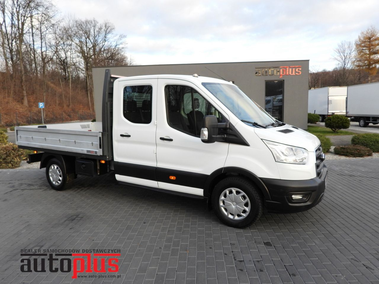 FORD TRANSIT 4x4 STAKE BODY DOUBLE CABIN DOKA 6 SEATS CRUISE CONTROL LED LIGHTS AIR CONDITIONING 170HP - Carrinha cabine dupla: foto 1 FORD TRANSIT 4x4 STAKE BODY DOUBLE CABIN DOKA 6 SEATS CRUISE CONTROL LED LIGHTS AIR CONDITIONING 170HP - Carrinha cabine dupla: foto 1