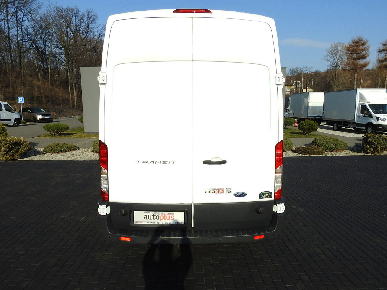 Carrinha frigorífica FORD TRANSIT  REFRIGERATOR VAN 0°C HEATING FUNCTION CRUISE CONTROL LED LIGHTS AIR CONDITIONING  130HP: foto 11