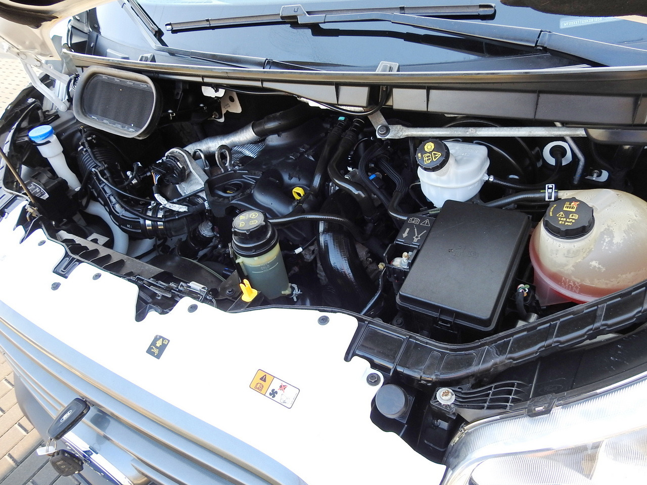 Carrinha frigorífica FORD TRANSIT  REFRIGERATOR VAN 0°C HEATING FUNCTION CRUISE CONTROL LED LIGHTS AIR CONDITIONING  130HP: foto 26