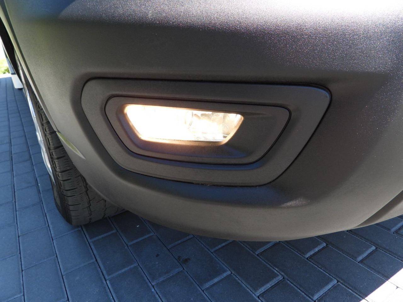 Carrinha de caixa aberta FORD TRANSIT  STAKE BODY 10 PALLETS CRUISE CONTROL LED LIGHTS PNEUMATICS AIR CONDITIONING  160HP: foto 17