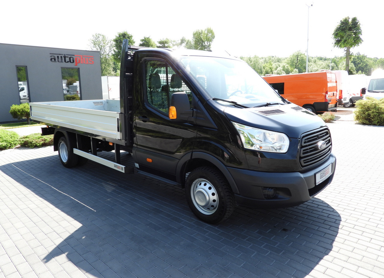 FORD TRANSIT STAKE BODY 8 PALLETS CRUISE CONTROL TWIN WHEELS AIR CONDITIONING 125HP - Carrinha de caixa aberta: foto 4 FORD TRANSIT STAKE BODY 8 PALLETS CRUISE CONTROL TWIN WHEELS AIR CONDITIONING 125HP - Carrinha de caixa aberta: foto 4