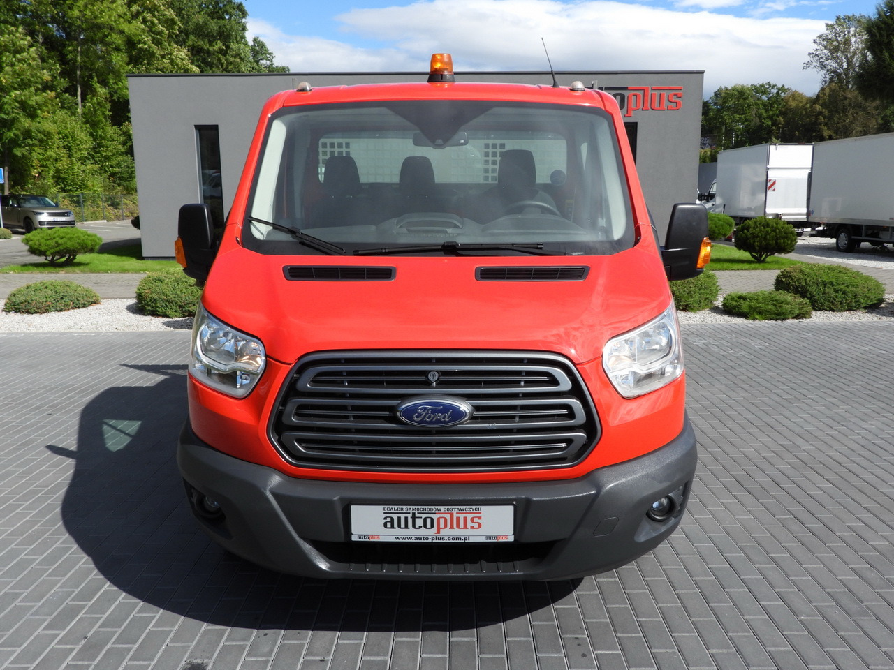FORD TRANSIT TIPPER CRUISE CONTROL LED LIGHTS TWIN WHEELS AIR CONDITIONING 170HP - Carrinha basculante: foto 5 FORD TRANSIT TIPPER CRUISE CONTROL LED LIGHTS TWIN WHEELS AIR CONDITIONING 170HP - Carrinha basculante: foto 5
