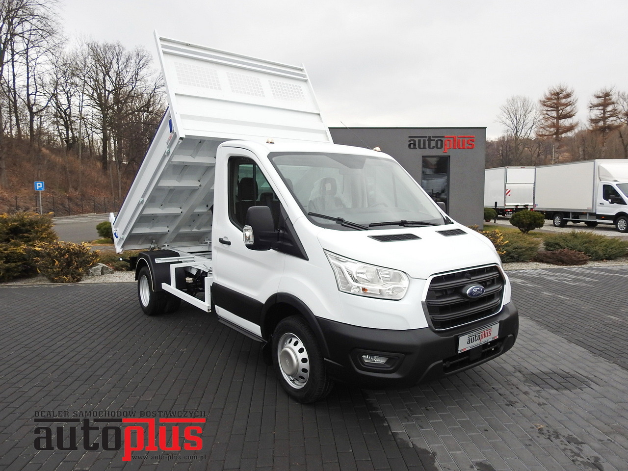 FORD TRANSIT TIPPER LED LIGHTS TWIN WHEELS AIR CONDITIONING 130HP - Carrinha basculante: foto 1 FORD TRANSIT TIPPER LED LIGHTS TWIN WHEELS AIR CONDITIONING 130HP - Carrinha basculante: foto 1