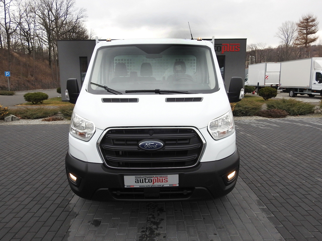 FORD TRANSIT TIPPER LED LIGHTS TWIN WHEELS AIR CONDITIONING 130HP - Carrinha basculante: foto 5 FORD TRANSIT TIPPER LED LIGHTS TWIN WHEELS AIR CONDITIONING 130HP - Carrinha basculante: foto 5