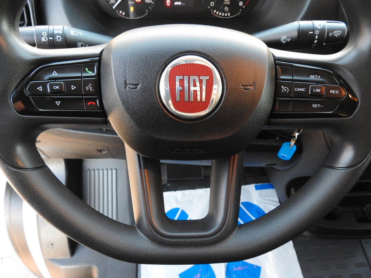 Carrinha de contentor Fiat DUCATO KOFFER AUFZUG 8 PALETTEN TEMPOMAT: foto 22