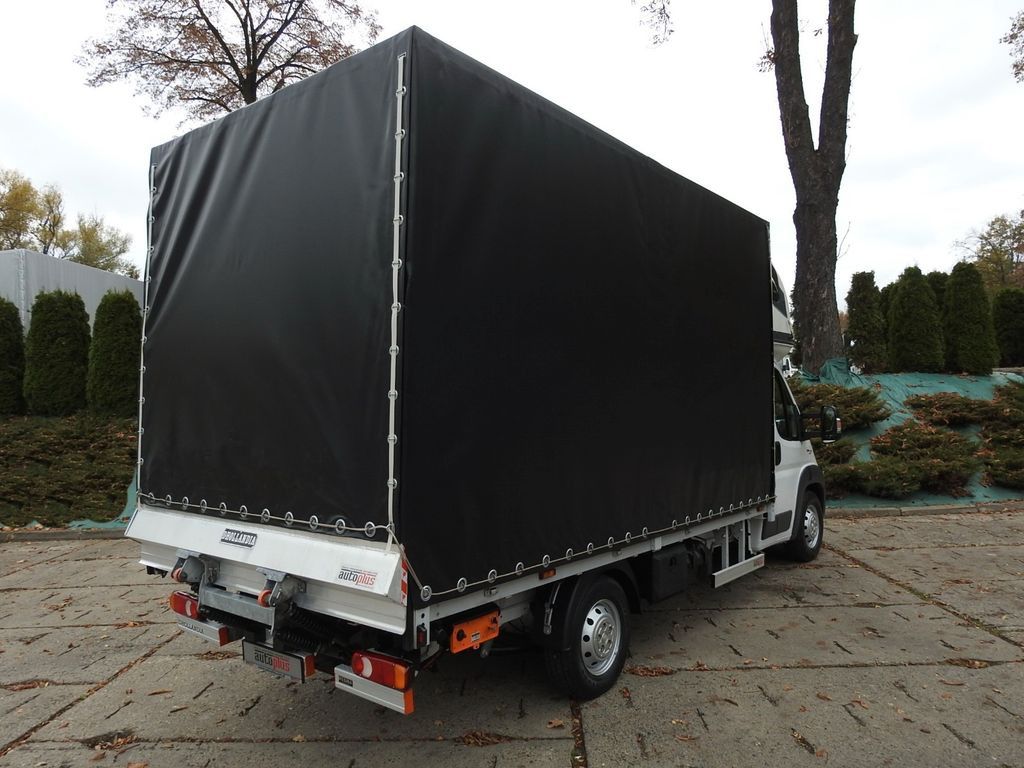 Fiat DUCATO PRITSCHE PLANE AUFZUG 8 PALETTEN WEBASTO - Carrinha de lona: foto 3 Fiat DUCATO PRITSCHE PLANE AUFZUG 8 PALETTEN WEBASTO - Carrinha de lona: foto 3