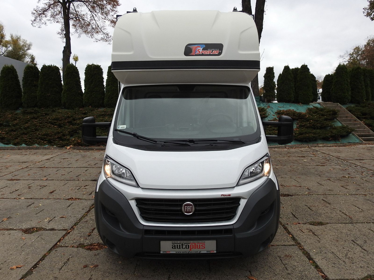 Fiat DUCATO PRITSCHE PLANE AUFZUG 8 PALETTEN WEBASTO - Carrinha de lona: foto 5 Fiat DUCATO PRITSCHE PLANE AUFZUG 8 PALETTEN WEBASTO - Carrinha de lona: foto 5