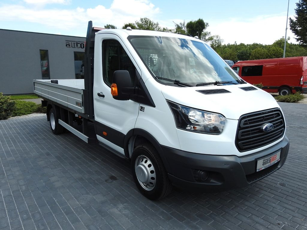 Ford TRANSIT PRITSCHE 8 PALETTEN ZWILLINGSRÄDER 130PS - Carrinha de caixa aberta: foto 4 Ford TRANSIT PRITSCHE 8 PALETTEN ZWILLINGSRÄDER 130PS - Carrinha de caixa aberta: foto 4