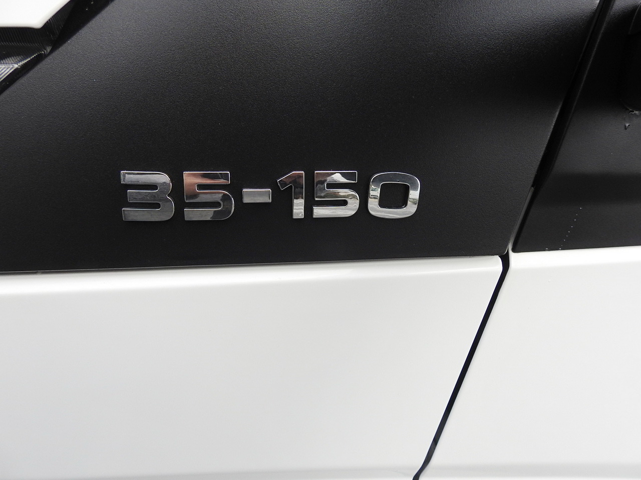 Carrinha cabine dupla IVECO DAILY 35S15 STAKE BODY DOUBLE CABIN DOKA 7 SEATS AIR CONDITIONING 150HP: foto 22 Carrinha cabine dupla IVECO DAILY 35S15 STAKE BODY DOUBLE CABIN DOKA 7 SEATS AIR CONDITIONING 150HP: foto 22