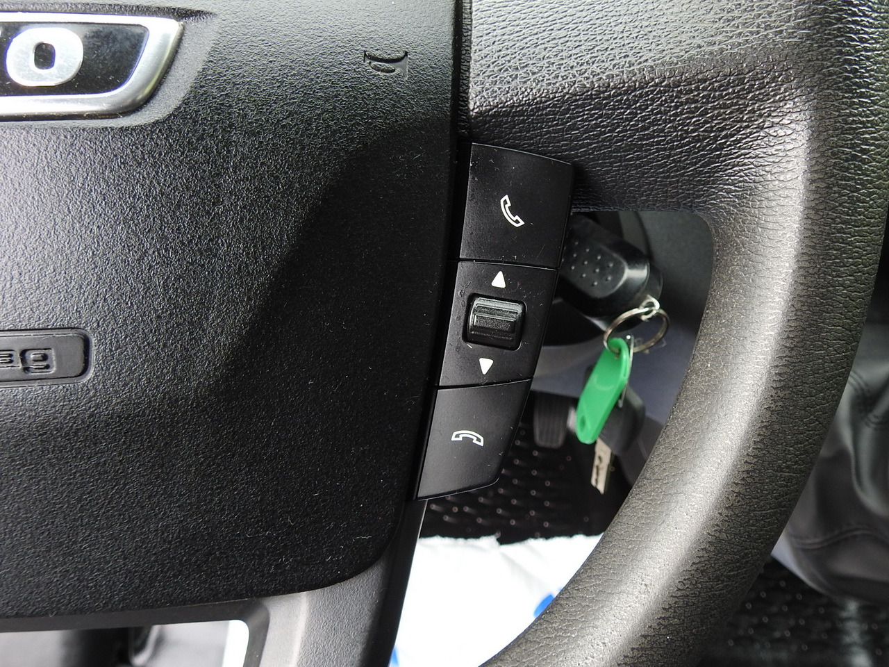 Carrinha cabine dupla IVECO DAILY 35S15 STAKE BODY DOUBLE CABIN DOKA 7 SEATS AIR CONDITIONING 150HP: foto 30 Carrinha cabine dupla IVECO DAILY 35S15 STAKE BODY DOUBLE CABIN DOKA 7 SEATS AIR CONDITIONING 150HP: foto 30