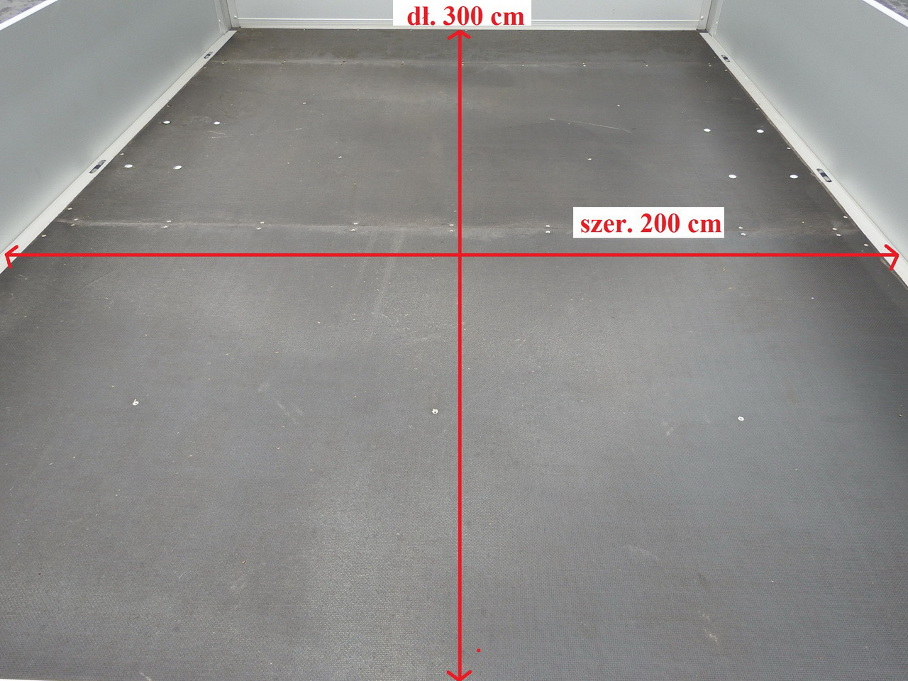 Carrinha cabine dupla IVECO DAILY 35S15 STAKE BODY DOUBLE CABIN DOKA 7 SEATS AIR CONDITIONING 150HP: foto 12 Carrinha cabine dupla IVECO DAILY 35S15 STAKE BODY DOUBLE CABIN DOKA 7 SEATS AIR CONDITIONING 150HP: foto 12