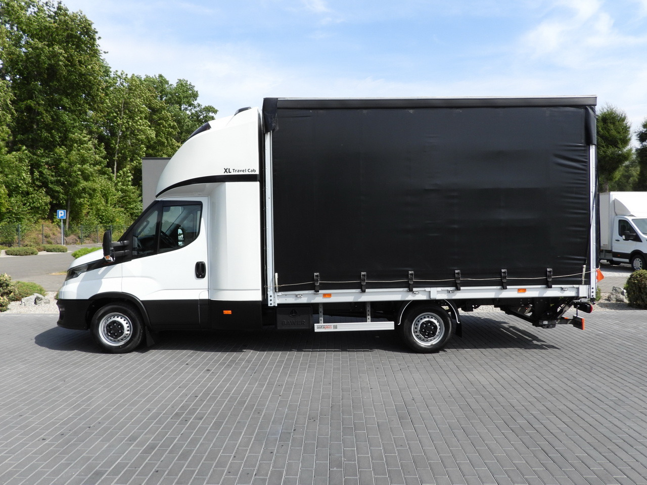 Carrinha de lona IVECO DAILY 35S18 TARPAULIN LIFT 8 PALLETS CRUISE CONTROL AIR CONDITIONING  180HP: foto 8