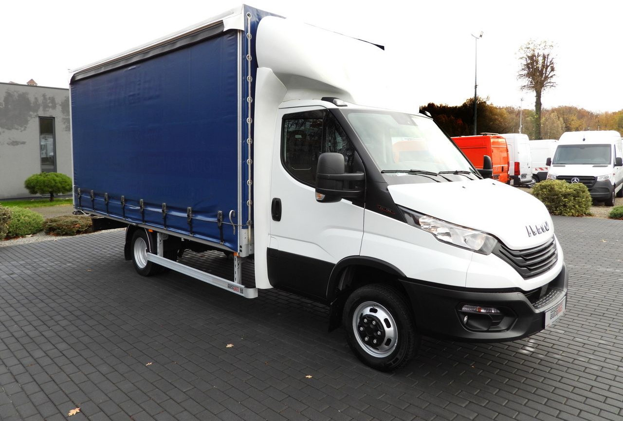 IVECO DAILY 50C16 TARPAULIN 10 PALLETS CRUISE CONTROL TWIN WHEELS AIR CONDITIONING 160HP - Carrinha de lona: foto 4 IVECO DAILY 50C16 TARPAULIN 10 PALLETS CRUISE CONTROL TWIN WHEELS AIR CONDITIONING 160HP - Carrinha de lona: foto 4