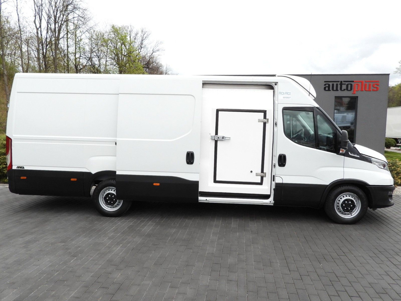 Leasing de  Iveco DAILY 35S14 KÜHLKASTENWAGEN -5*C STROMVERSORGUNG Iveco DAILY 35S14 KÜHLKASTENWAGEN -5*C STROMVERSORGUNG: foto 8