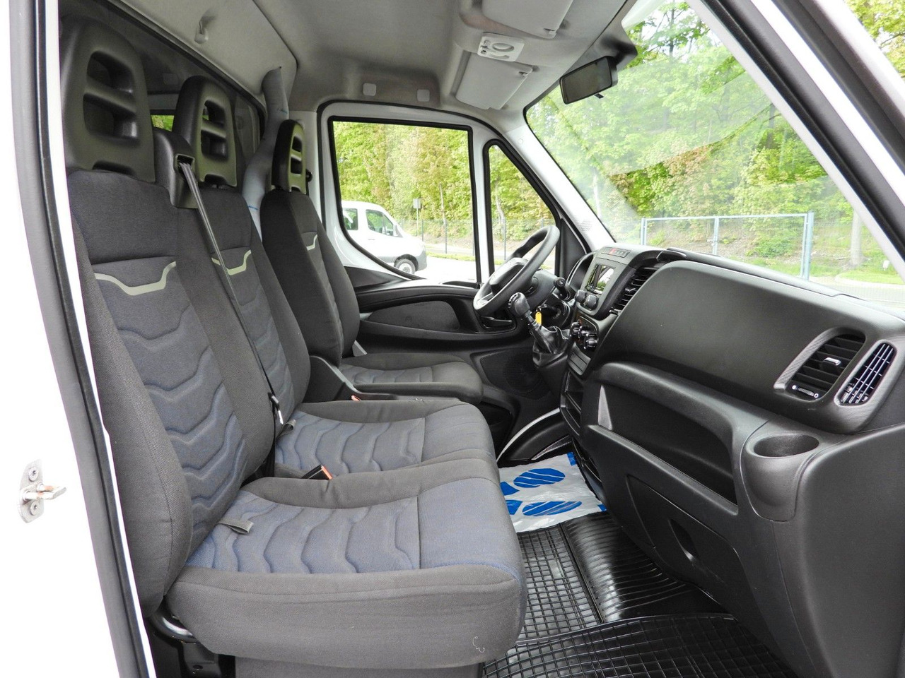 Carrinha de lona Iveco DAILY  35S18 PRITSCHE PLANE 10 PALETTEN WEBASTO: foto 28