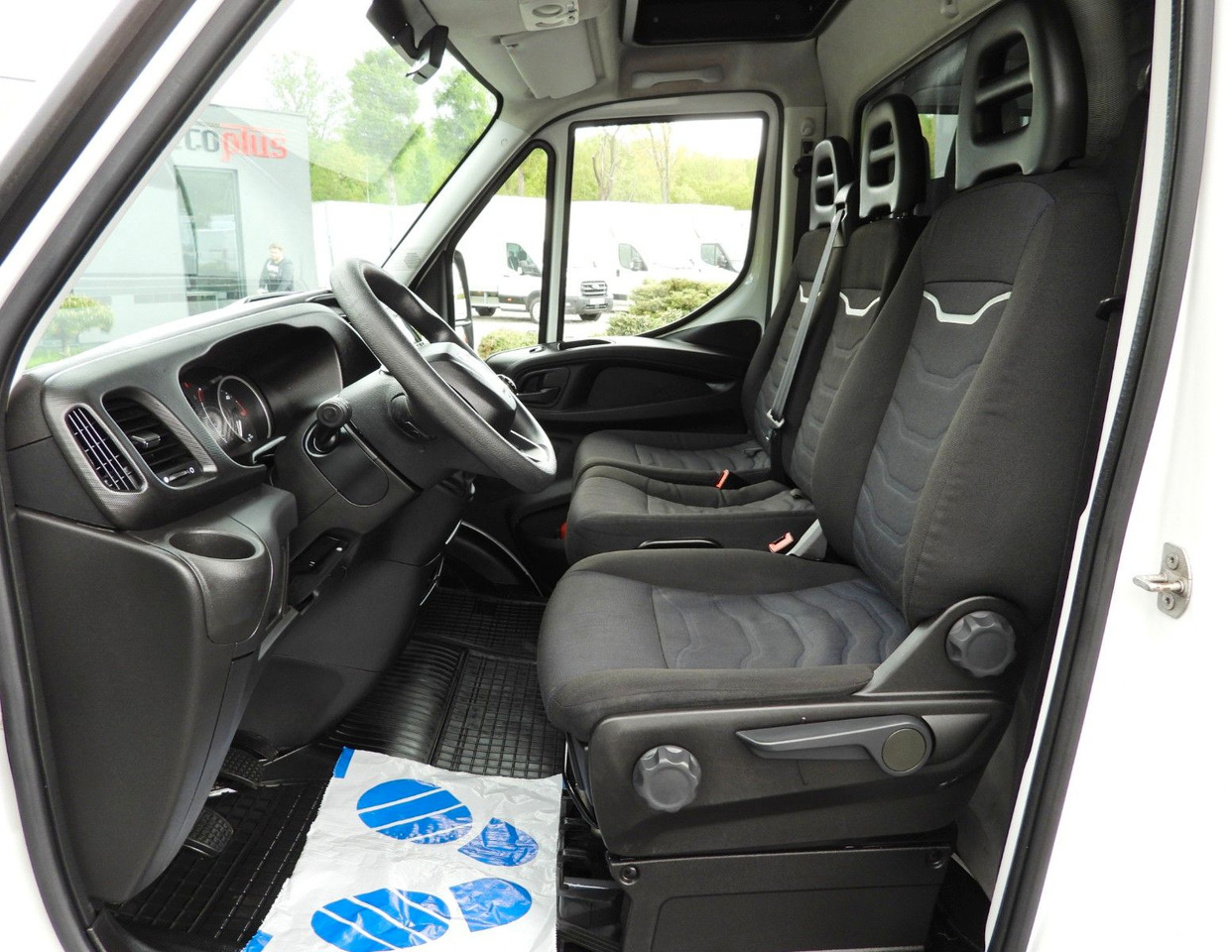 Carrinha de lona Iveco DAILY  35S18 PRITSCHE PLANE 10 PALETTEN WEBASTO: foto 22
