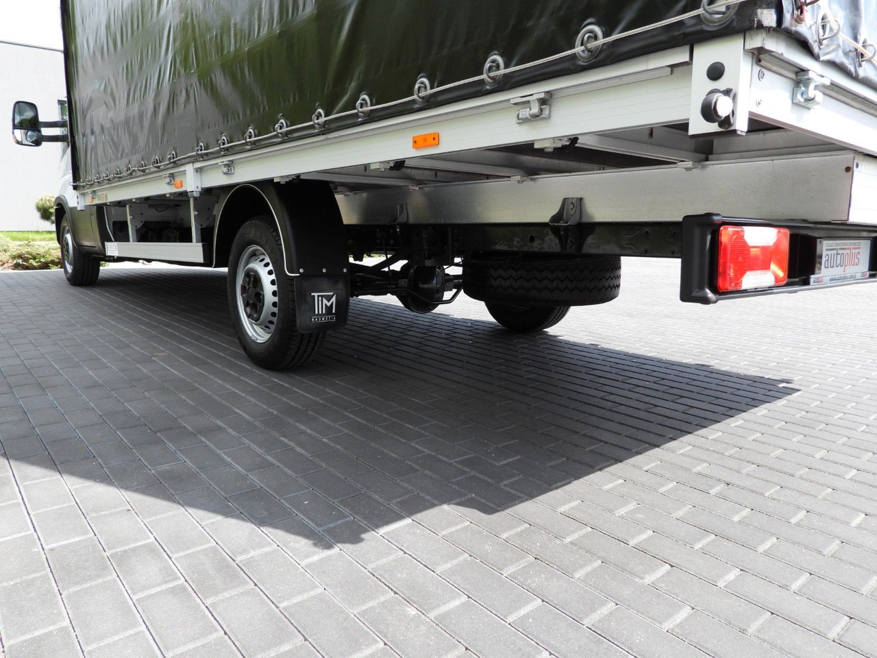 Carrinha de lona Iveco DAILY  35S18 PRITSCHE PLANE 10 PALETTEN WEBASTO: foto 15