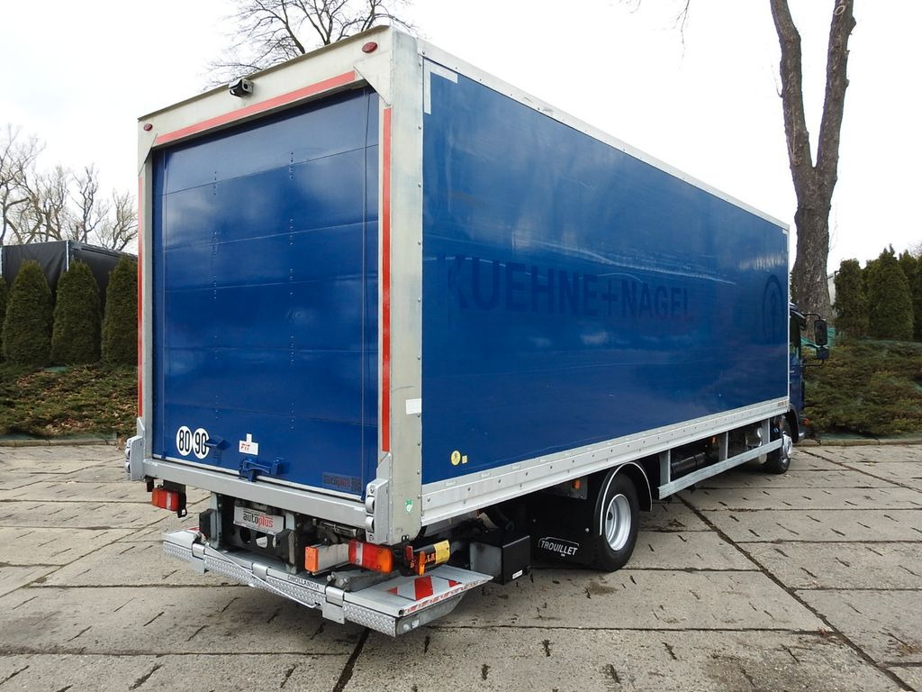 MAN TGL 12.220 KOFFER 18 PALETTEN ZWILLINGSRÄDER - Camião furgão: foto 3 MAN TGL 12.220 KOFFER 18 PALETTEN ZWILLINGSRÄDER - Camião furgão: foto 3