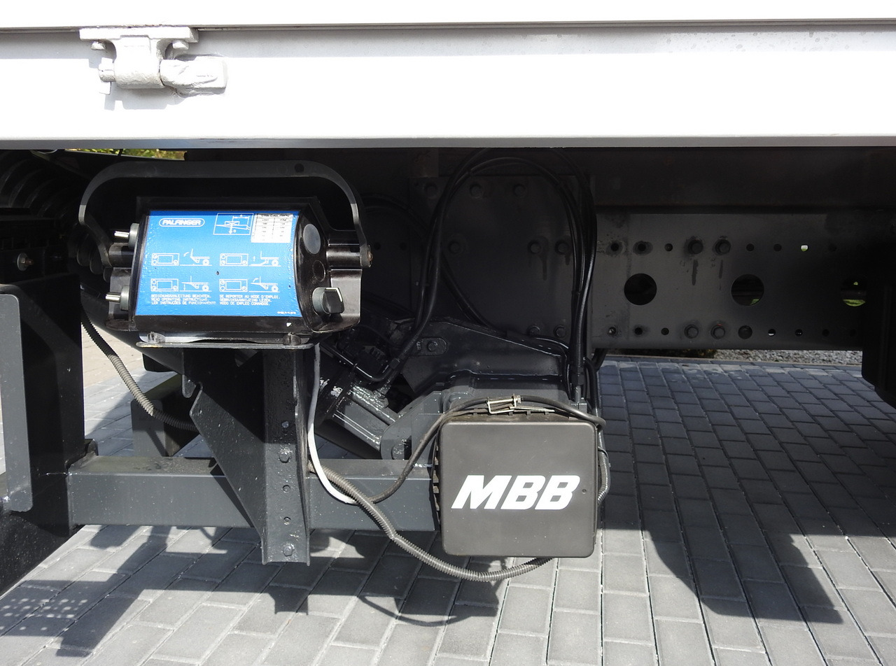 Leasing de MERCEDES ATEGO 1221 TARPAULIN LIFT 16 PALLETS WEBASTO AIR CONDITIONING PNEUMATICS TWIN WHEELS 230HP MERCEDES ATEGO 1221 TARPAULIN LIFT 16 PALLETS WEBASTO AIR CONDITIONING PNEUMATICS TWIN WHEELS 230HP: foto 30 Leasing de MERCEDES ATEGO 1221 TARPAULIN LIFT 16 PALLETS WEBASTO AIR CONDITIONING PNEUMATICS TWIN WHEELS 230HP MERCEDES ATEGO 1221 TARPAULIN LIFT 16 PALLETS WEBASTO AIR CONDITIONING PNEUMATICS TWIN WHEELS 230HP: foto 30