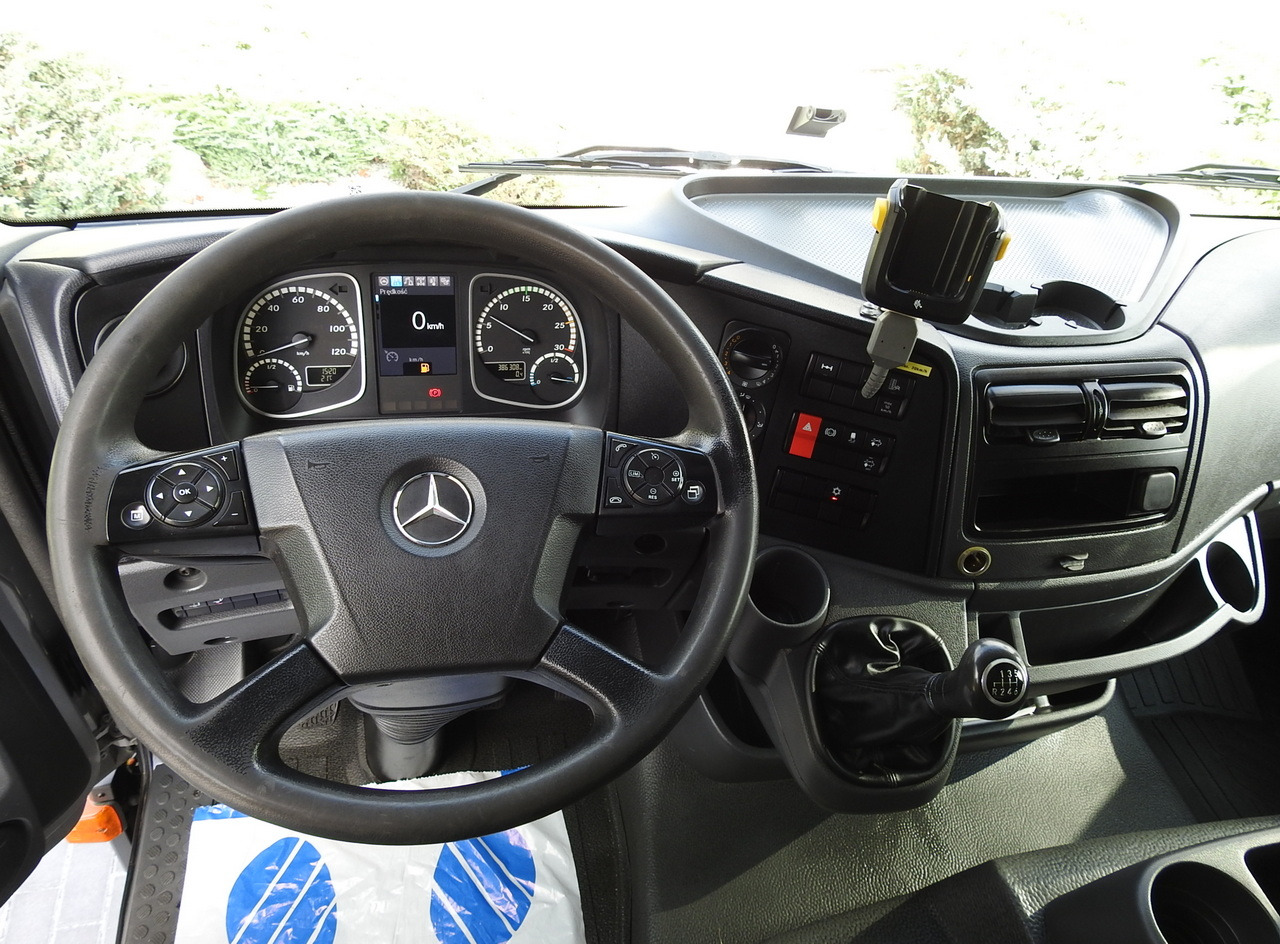 Leasing de MERCEDES ATEGO 1221 TARPAULIN LIFT 16 PALLETS WEBASTO AIR CONDITIONING PNEUMATICS TWIN WHEELS 230HP MERCEDES ATEGO 1221 TARPAULIN LIFT 16 PALLETS WEBASTO AIR CONDITIONING PNEUMATICS TWIN WHEELS 230HP: foto 43 Leasing de MERCEDES ATEGO 1221 TARPAULIN LIFT 16 PALLETS WEBASTO AIR CONDITIONING PNEUMATICS TWIN WHEELS 230HP MERCEDES ATEGO 1221 TARPAULIN LIFT 16 PALLETS WEBASTO AIR CONDITIONING PNEUMATICS TWIN WHEELS 230HP: foto 43