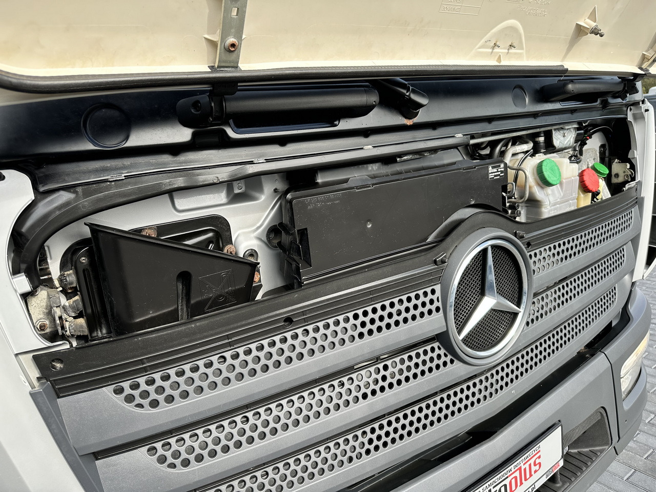 Leasing de MERCEDES ATEGO 1221 TARPAULIN LIFT 16 PALLETS WEBASTO AIR CONDITIONING PNEUMATICS TWIN WHEELS 230HP MERCEDES ATEGO 1221 TARPAULIN LIFT 16 PALLETS WEBASTO AIR CONDITIONING PNEUMATICS TWIN WHEELS 230HP: foto 35 Leasing de MERCEDES ATEGO 1221 TARPAULIN LIFT 16 PALLETS WEBASTO AIR CONDITIONING PNEUMATICS TWIN WHEELS 230HP MERCEDES ATEGO 1221 TARPAULIN LIFT 16 PALLETS WEBASTO AIR CONDITIONING PNEUMATICS TWIN WHEELS 230HP: foto 35