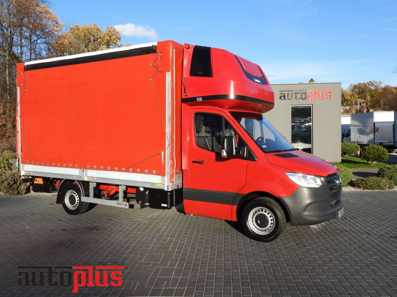 MERCEDES SPRINTER 316 TARPAULIN LIFT 8 PALLETS WEBASTO CRUISE CONTROL AIR CONDITIONING 160HP - Carrinha de lona: foto 1 MERCEDES SPRINTER 316 TARPAULIN LIFT 8 PALLETS WEBASTO CRUISE CONTROL AIR CONDITIONING 160HP - Carrinha de lona: foto 1