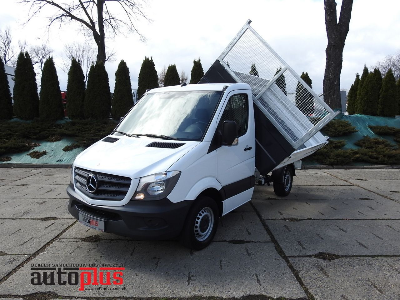 MERCEDES SPRINTER 316 THREE-WAY TIPPER CRUISE CONTROL AUTOMATIC TRANSMISSION AIR CONDITIONING 160HP - Carrinha basculante: foto 1 MERCEDES SPRINTER 316 THREE-WAY TIPPER CRUISE CONTROL AUTOMATIC TRANSMISSION AIR CONDITIONING 160HP - Carrinha basculante: foto 1