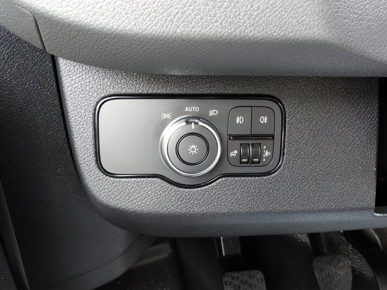 Carrinha de lona MERCEDES SPRINTER 519 TARPAULIN 8 PALLETS WEBASTO CRUISE CONTROL TWIN WHEELS AIR CONDITIONING 190HP: foto 32 Carrinha de lona MERCEDES SPRINTER 519 TARPAULIN 8 PALLETS WEBASTO CRUISE CONTROL TWIN WHEELS AIR CONDITIONING 190HP: foto 32