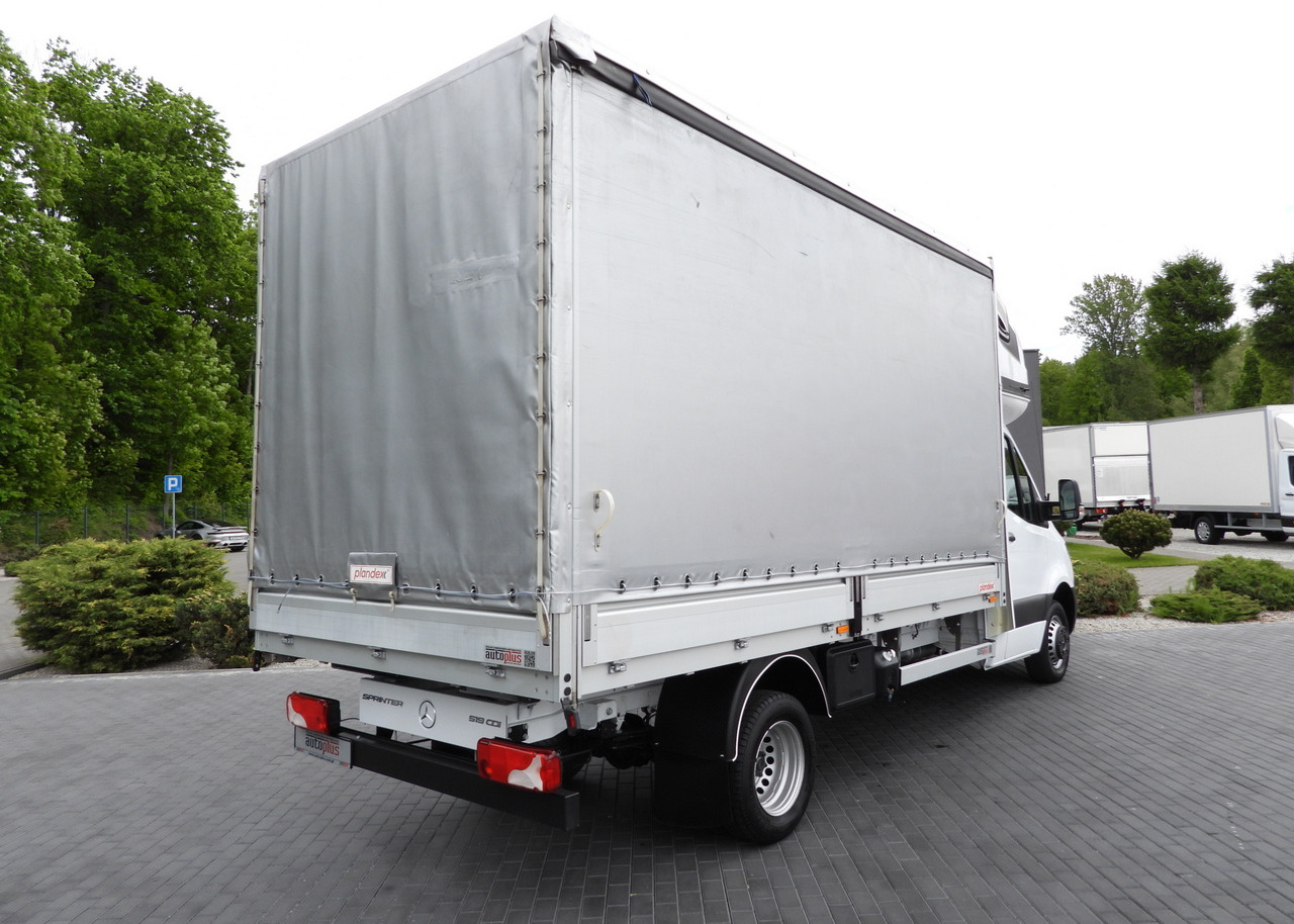 MERCEDES SPRINTER 519 TARPAULIN 8 PALLETS WEBASTO CRUISE CONTROL TWIN WHEELS AIR CONDITIONING 190HP - Carrinha de lona: foto 3 MERCEDES SPRINTER 519 TARPAULIN 8 PALLETS WEBASTO CRUISE CONTROL TWIN WHEELS AIR CONDITIONING 190HP - Carrinha de lona: foto 3