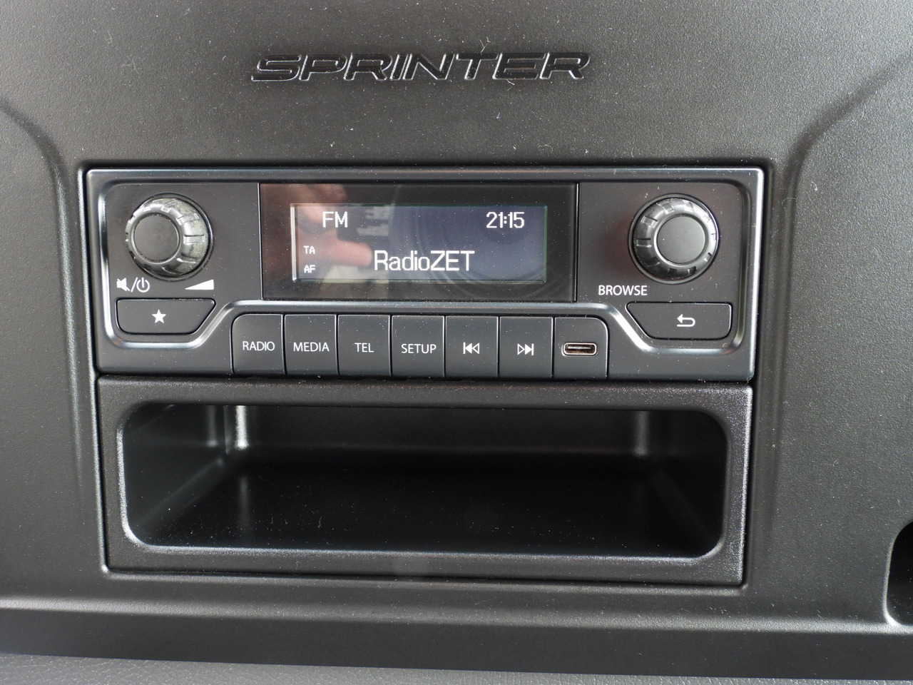 Carrinha de lona MERCEDES SPRINTER 519 TARPAULIN 8 PALLETS WEBASTO CRUISE CONTROL TWIN WHEELS AIR CONDITIONING 190HP: foto 40 Carrinha de lona MERCEDES SPRINTER 519 TARPAULIN 8 PALLETS WEBASTO CRUISE CONTROL TWIN WHEELS AIR CONDITIONING 190HP: foto 40