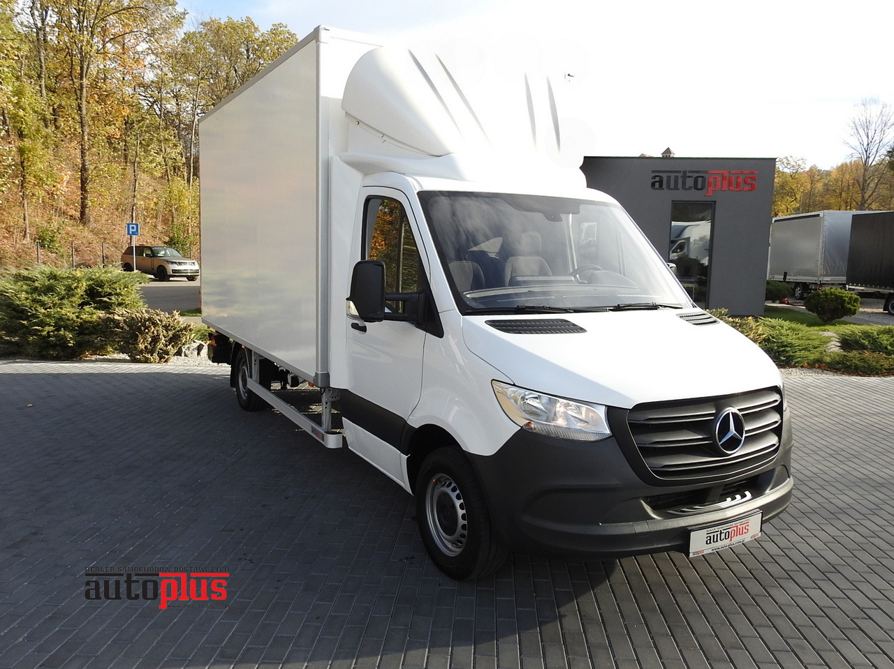 MERCEDES SPRINTER BOX LIFT 8 PALLETS AIR CONDITIONING  150HP - Carrinha frigorífica: foto 1 MERCEDES SPRINTER BOX LIFT 8 PALLETS AIR CONDITIONING  150HP - Carrinha frigorífica: foto 1