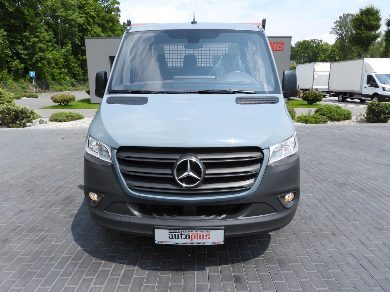 Mercedes-Benz SPRINTER 315 PRITSCHE 8 PALETTEN TEMPOMAT - Carrinha de caixa aberta: foto 5 Mercedes-Benz SPRINTER 315 PRITSCHE 8 PALETTEN TEMPOMAT - Carrinha de caixa aberta: foto 5