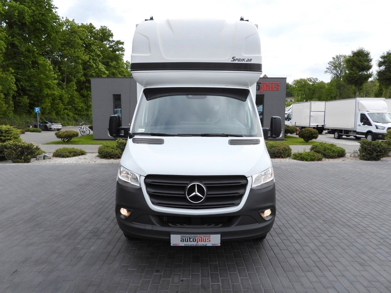 Mercedes-Benz SPRINTER 519 PRITSCHE PLANE 8 PALETTEN WEBASTO - Carrinha de lona: foto 5 Mercedes-Benz SPRINTER 519 PRITSCHE PLANE 8 PALETTEN WEBASTO - Carrinha de lona: foto 5