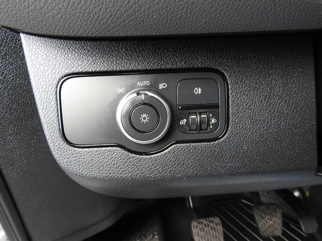 Leasing de Mercedes-Benz SPRINTER KOFFER AUFZUG 8 PALETTEN KLIMAANLAGE  Mercedes-Benz SPRINTER KOFFER AUFZUG 8 PALETTEN KLIMAANLAGE: foto 22