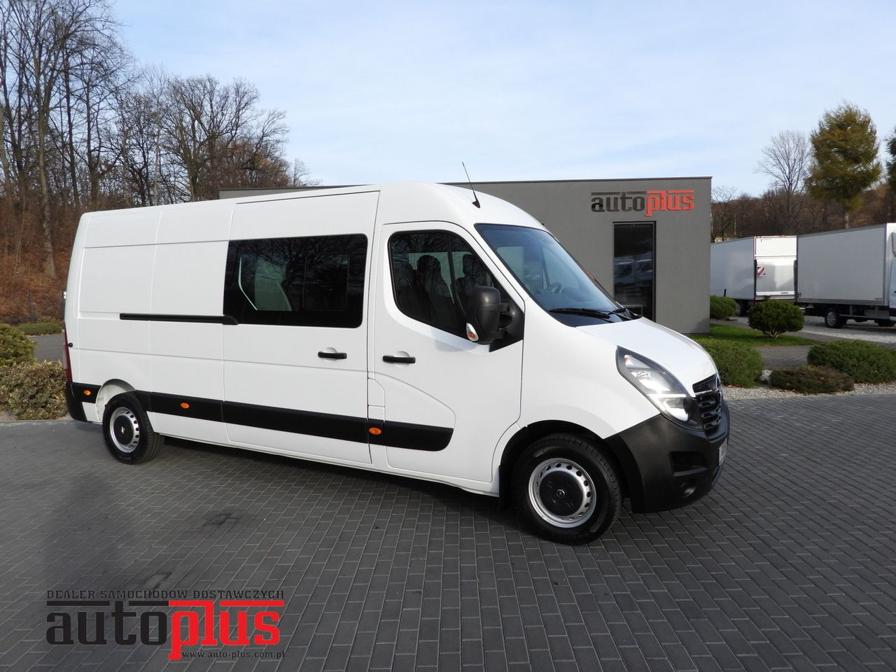 OPEL MOVANO BOX DELIVERY VAN 7 SEATS LED LIGHTS 135HP - Furgão: foto 1 OPEL MOVANO BOX DELIVERY VAN 7 SEATS LED LIGHTS 135HP - Furgão: foto 1