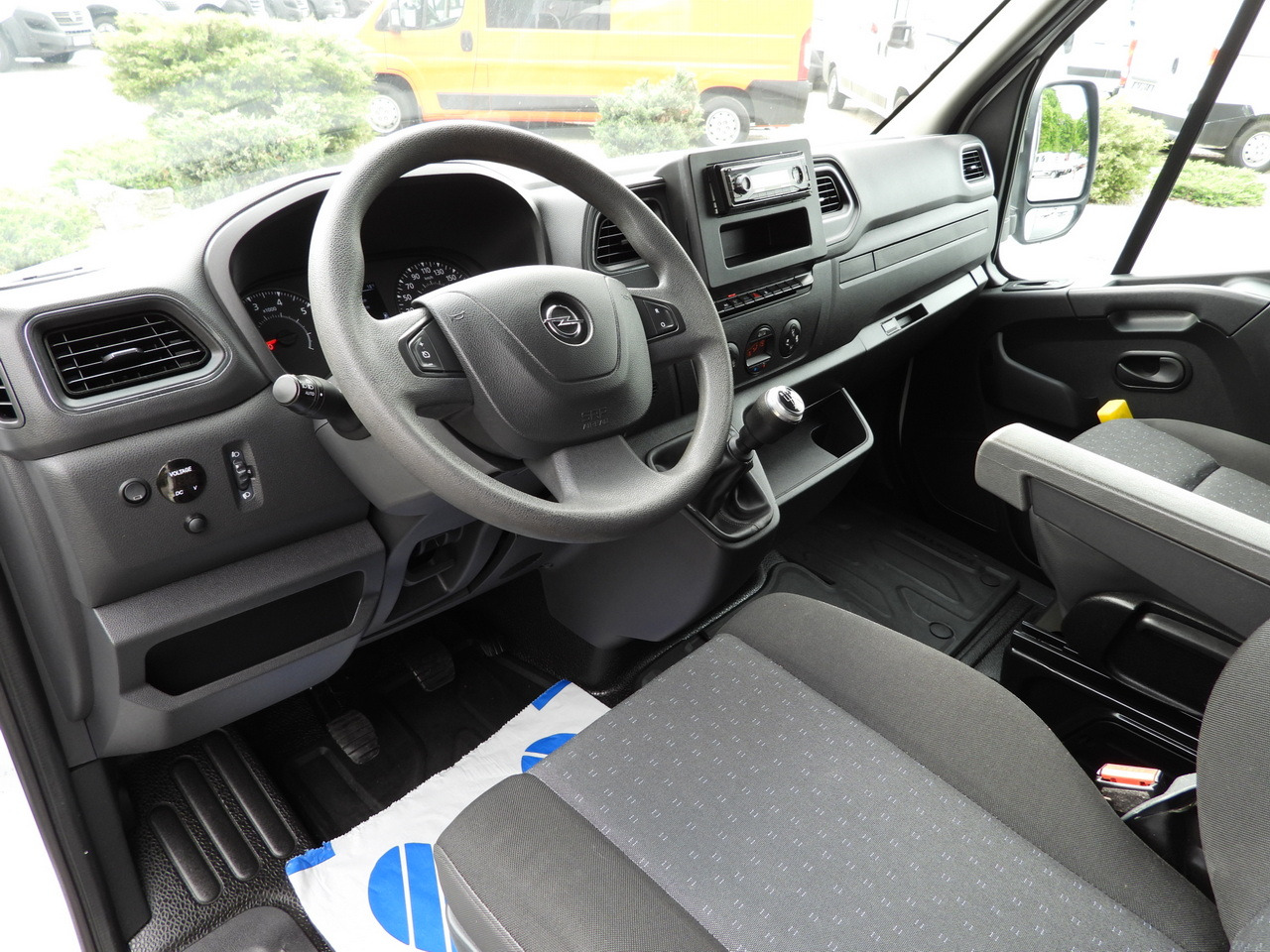 OPEL MOVANO TARPAULIN 10 PALLETS WEBASTO CRUISE CONTROL AIR CONDITIONING LED LIGHTS PNEUMATICS  165HP - Carrinha de lona: foto 2 OPEL MOVANO TARPAULIN 10 PALLETS WEBASTO CRUISE CONTROL AIR CONDITIONING LED LIGHTS PNEUMATICS  165HP - Carrinha de lona: foto 2