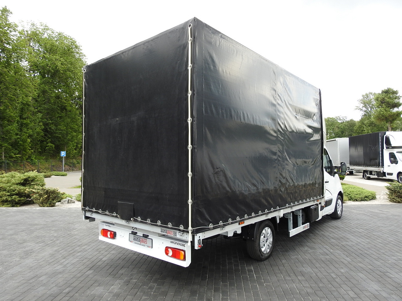 OPEL MOVANO TARPAULIN 10 PALLETS WEBASTO CRUISE CONTROL AIR CONDITIONING PNEUMATICS 165HP - Carrinha de lona: foto 3 OPEL MOVANO TARPAULIN 10 PALLETS WEBASTO CRUISE CONTROL AIR CONDITIONING PNEUMATICS 165HP - Carrinha de lona: foto 3