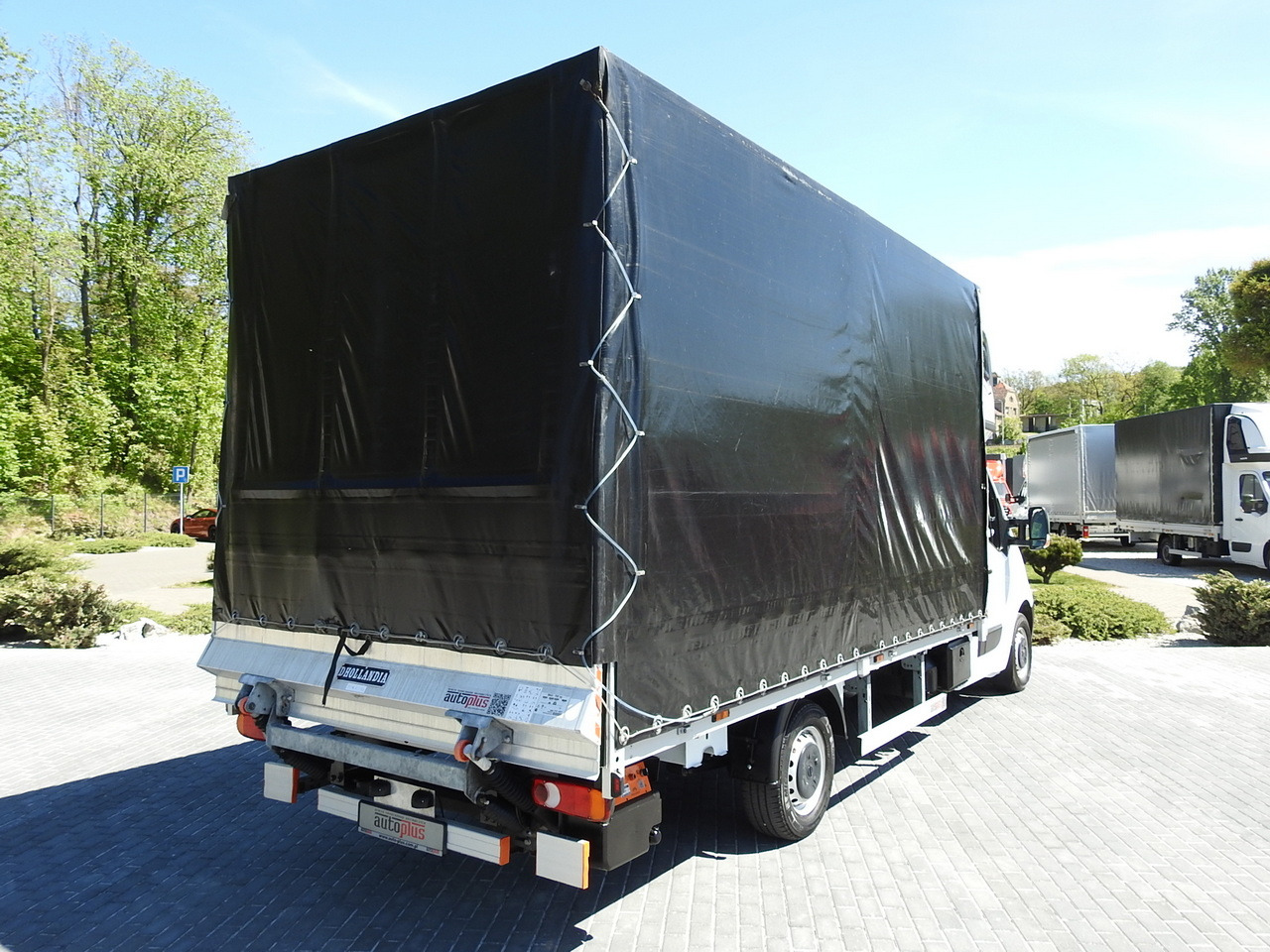 OPEL MOVANO TARPAULIN LIFT 9 PALLETS WEBASTO CRUISE CONTROL LED LIGHTS PNEUMATICS AIR CONDITIONING 160HP - Carrinha de lona: foto 3 OPEL MOVANO TARPAULIN LIFT 9 PALLETS WEBASTO CRUISE CONTROL LED LIGHTS PNEUMATICS AIR CONDITIONING 160HP - Carrinha de lona: foto 3