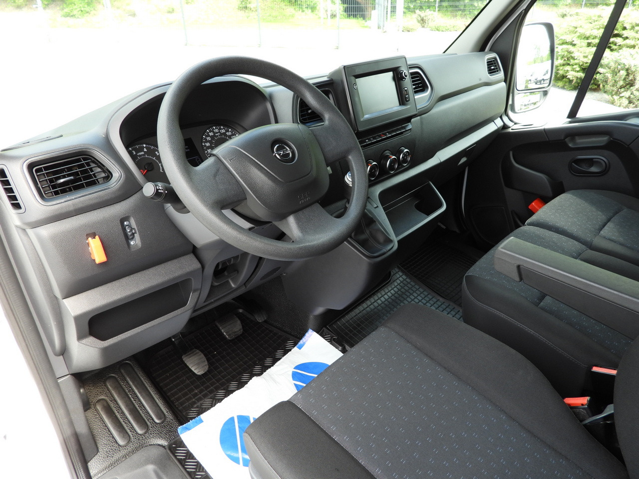 OPEL MOVANO VAN AIR CONDITIONING LED LIGHTS 150HP - Furgão: foto 2 OPEL MOVANO VAN AIR CONDITIONING LED LIGHTS 150HP - Furgão: foto 2