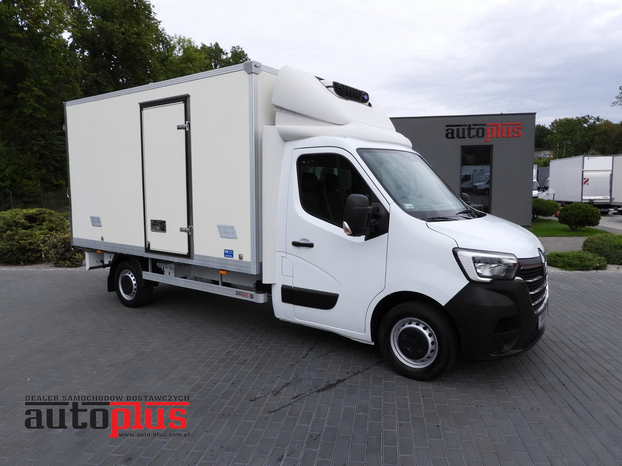 RENAULT MASTER REGRIGERATOR BOX 1*C LED LIGHTS AIR CONDITIONING 165HP - Carrinha frigorífica: foto 1 RENAULT MASTER REGRIGERATOR BOX 1*C LED LIGHTS AIR CONDITIONING 165HP - Carrinha frigorífica: foto 1